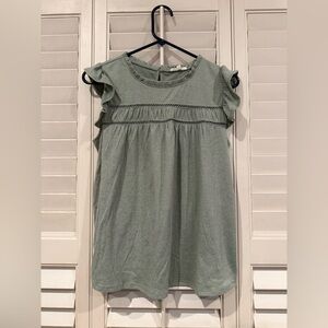 Maurice’s Sage Green Top Women’s Size Medium